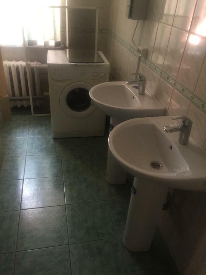 הוסטל חרסון Подушка מראה חיצוני תמונה